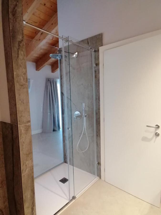 לאזיסה Agriturismo La Rondinella מראה חיצוני תמונה
