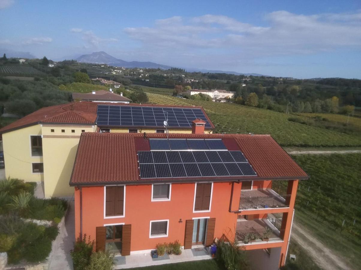 לאזיסה Agriturismo La Rondinella מראה חיצוני תמונה